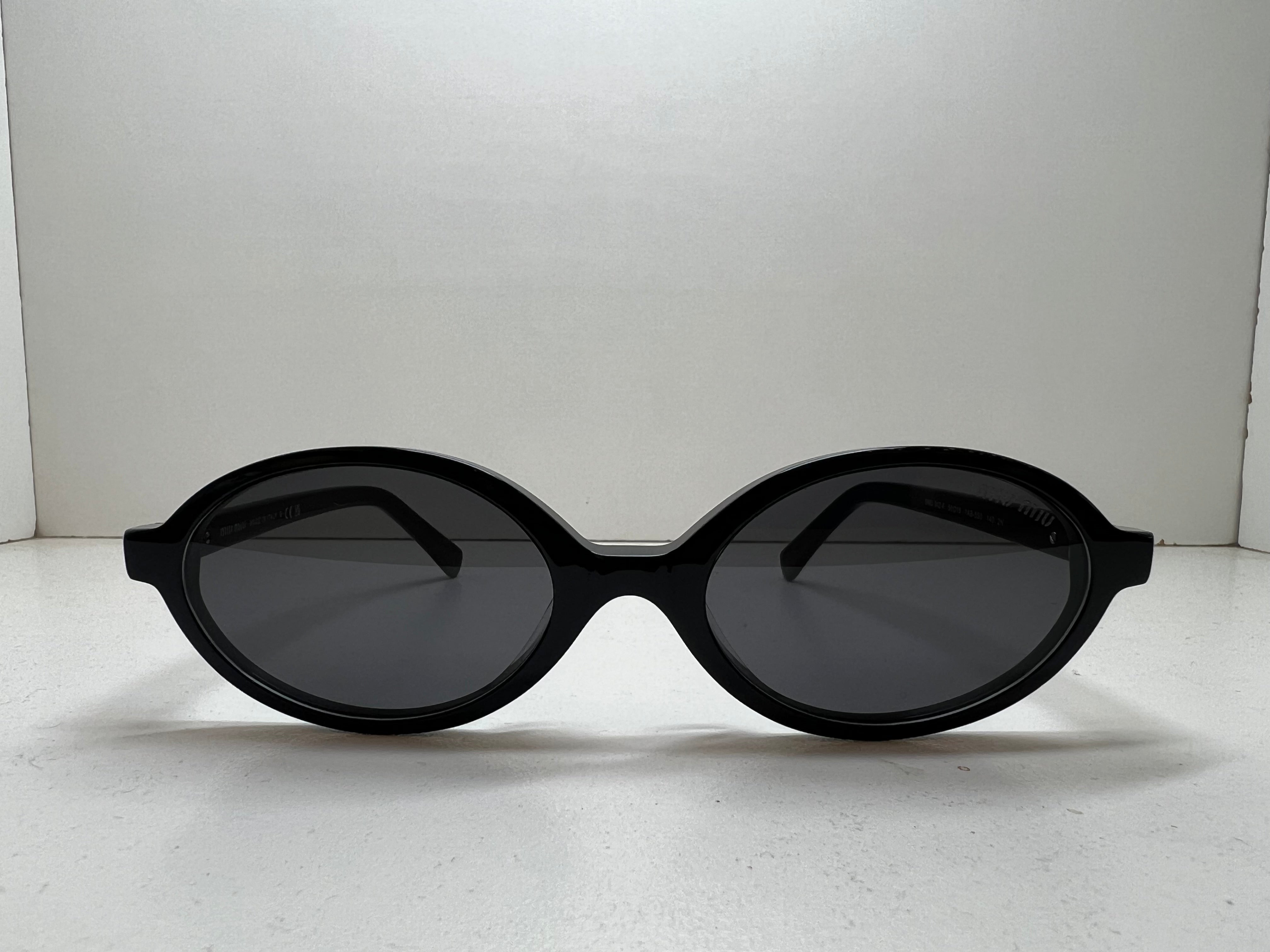 MIU MIU SMU04Z