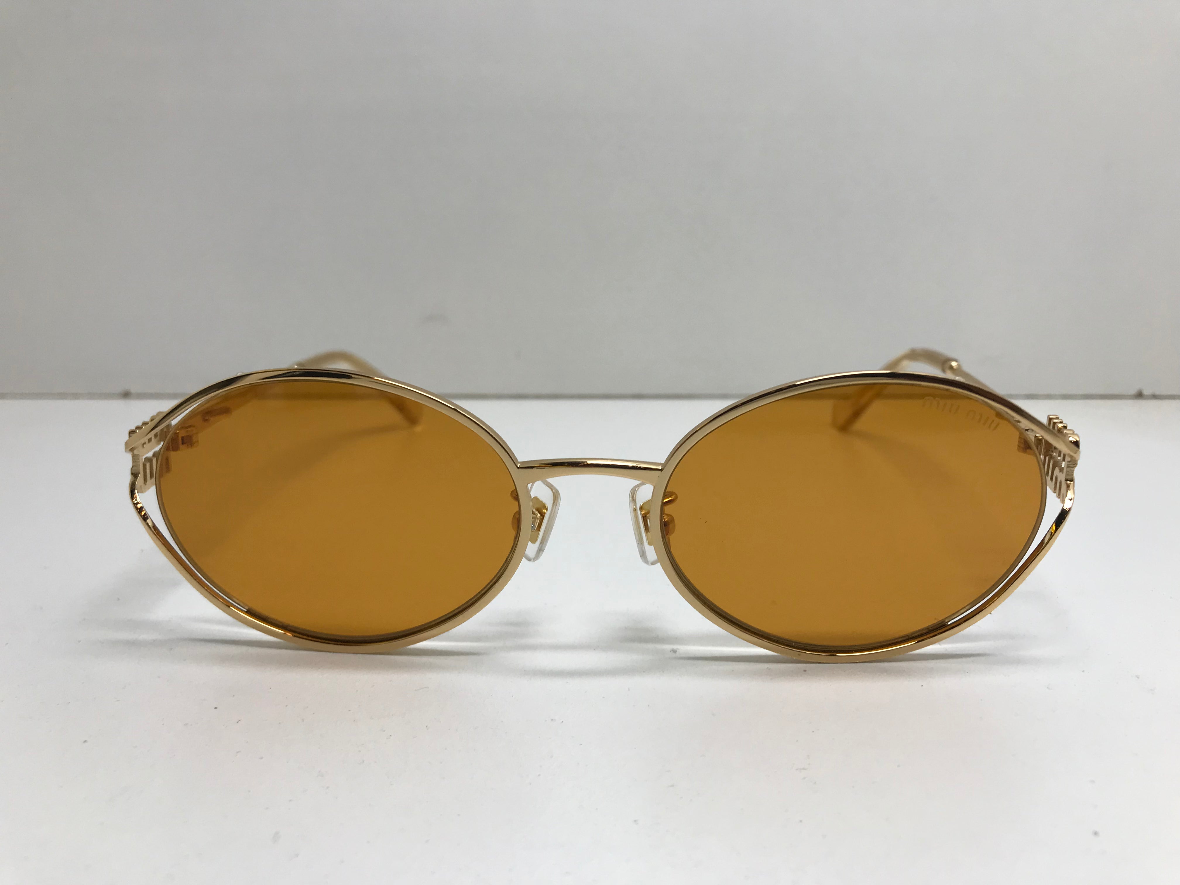 MIU MIU SMU52Y