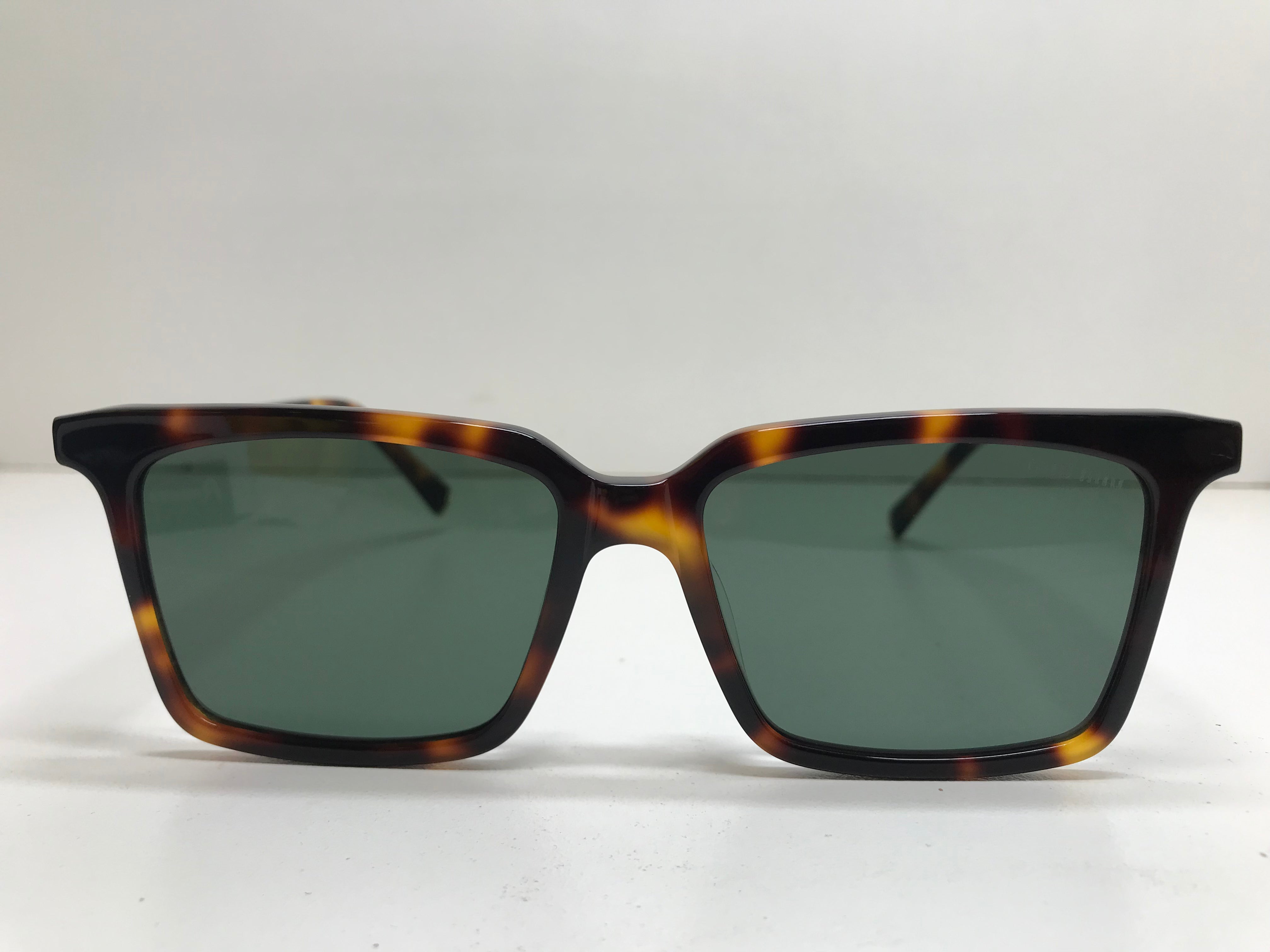 MIU MIU SMU08XV