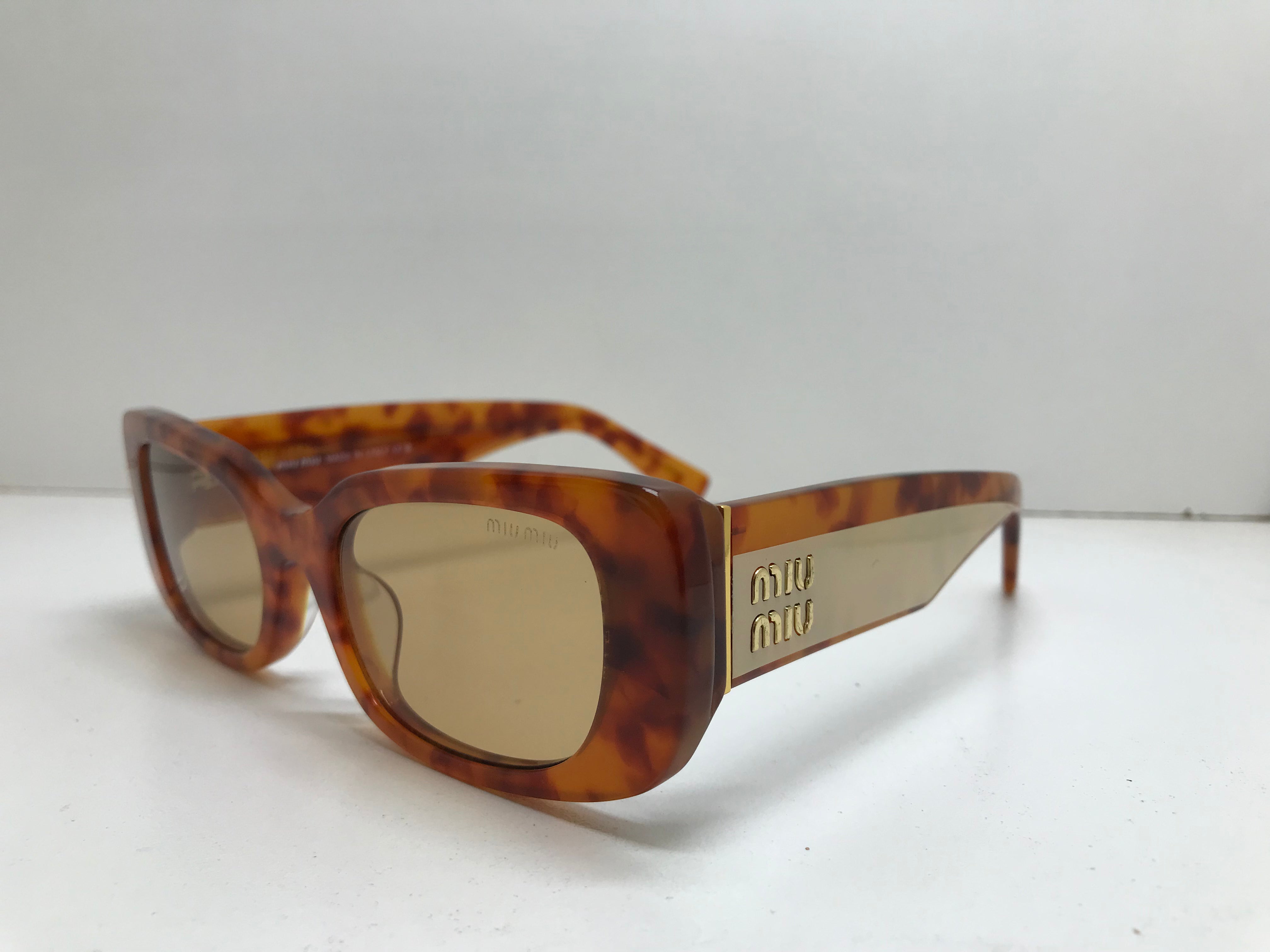 MIU MIU SMU08YS