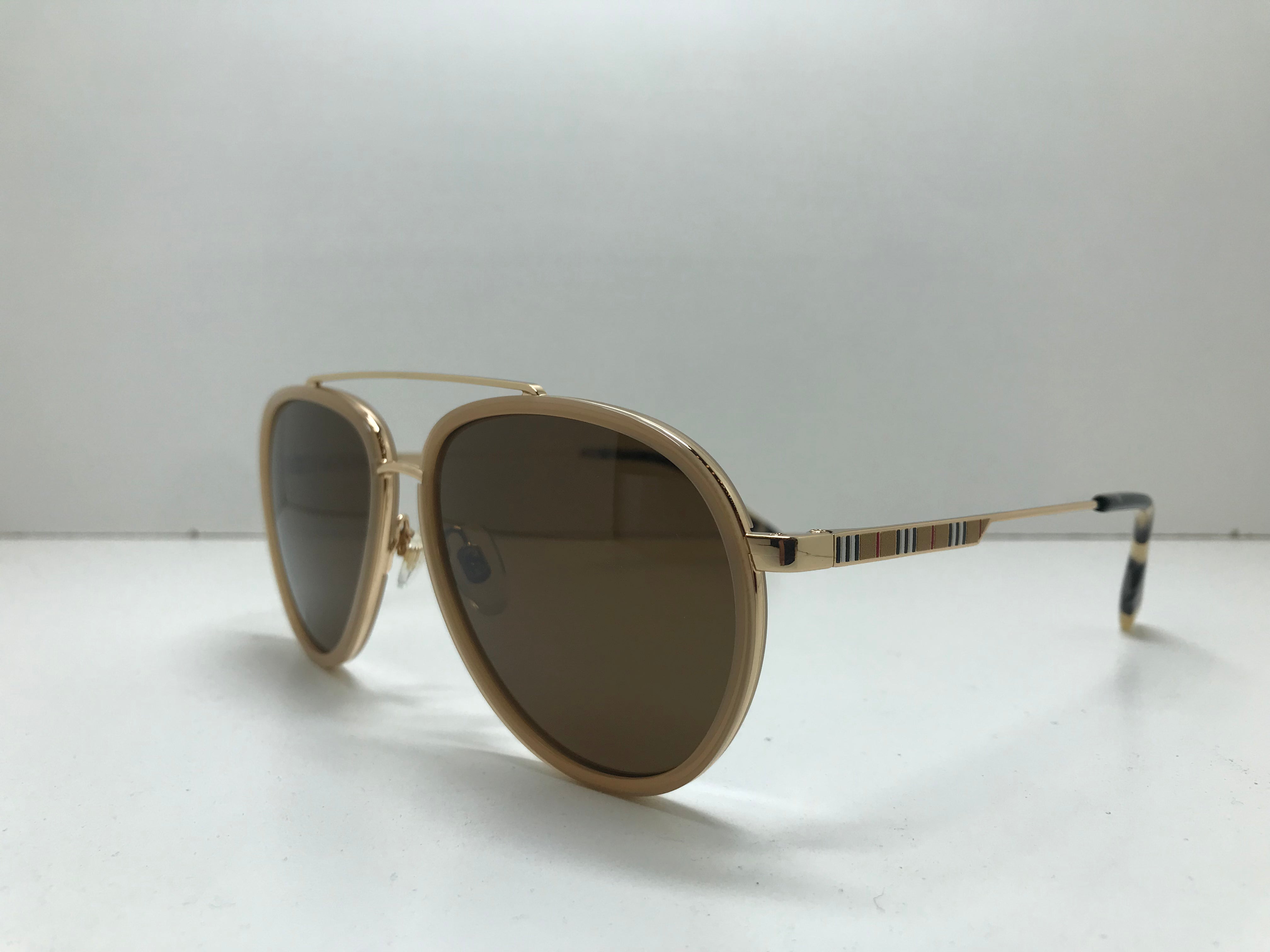BURBARRY B3125