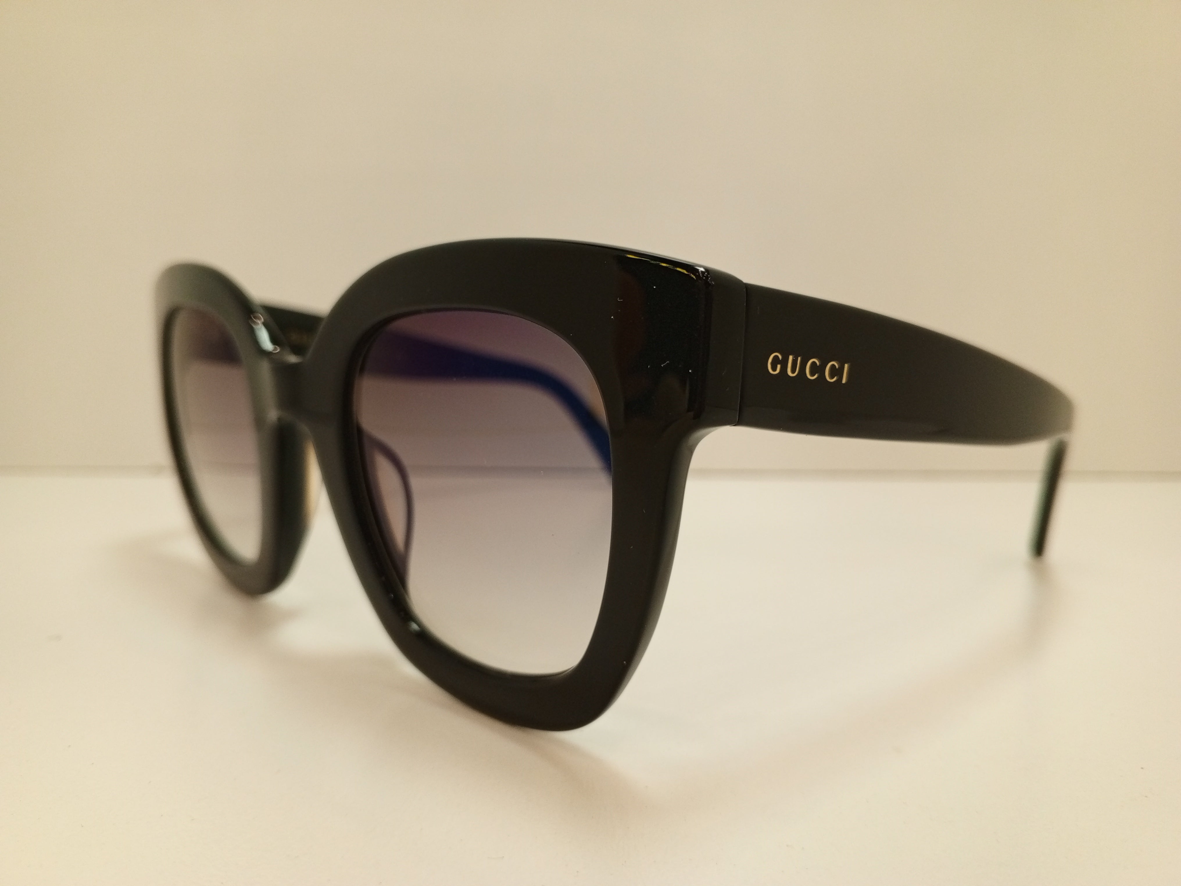 GUCCI GG 0382