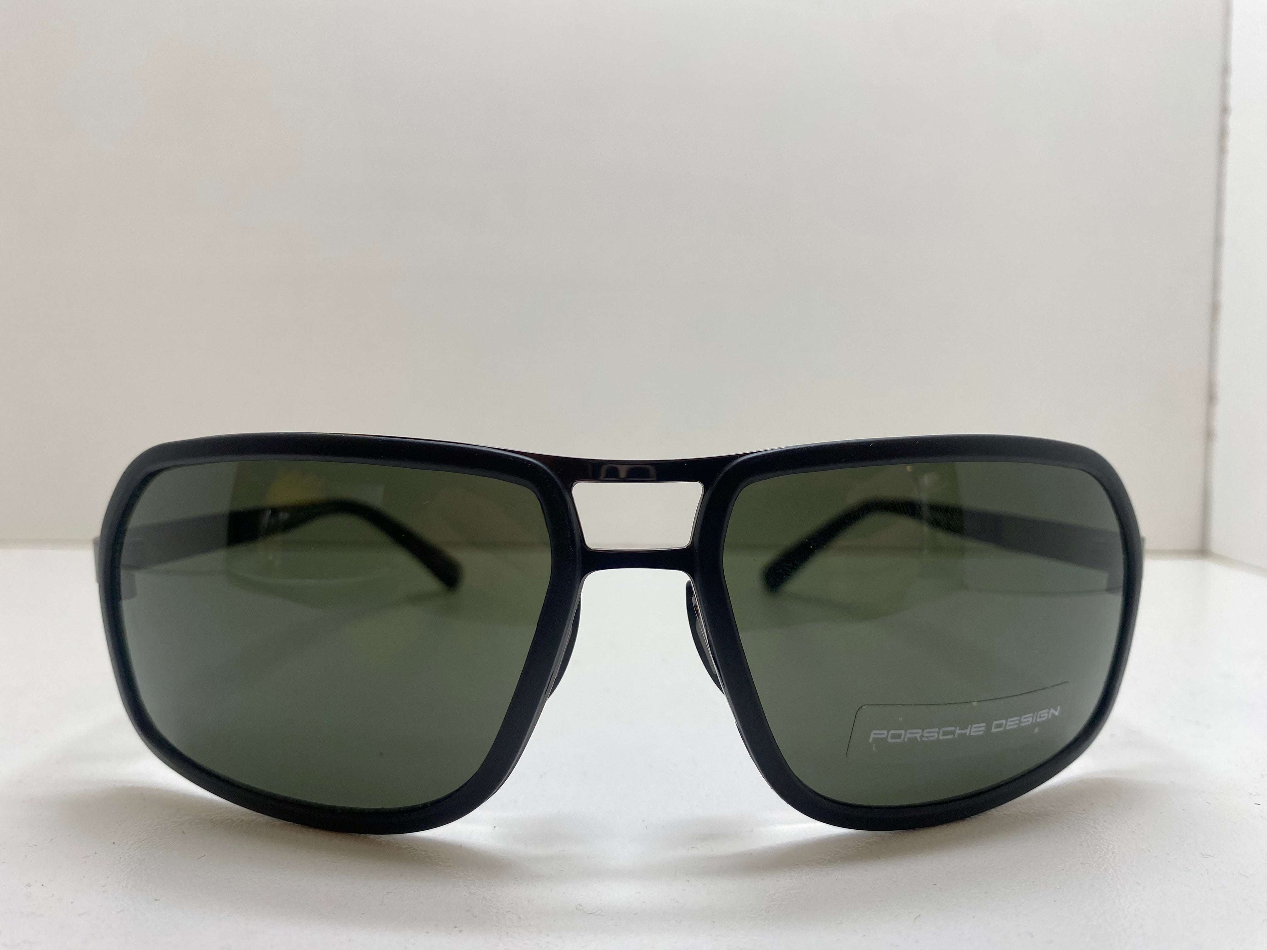 PORSCHE DESIGN P8532