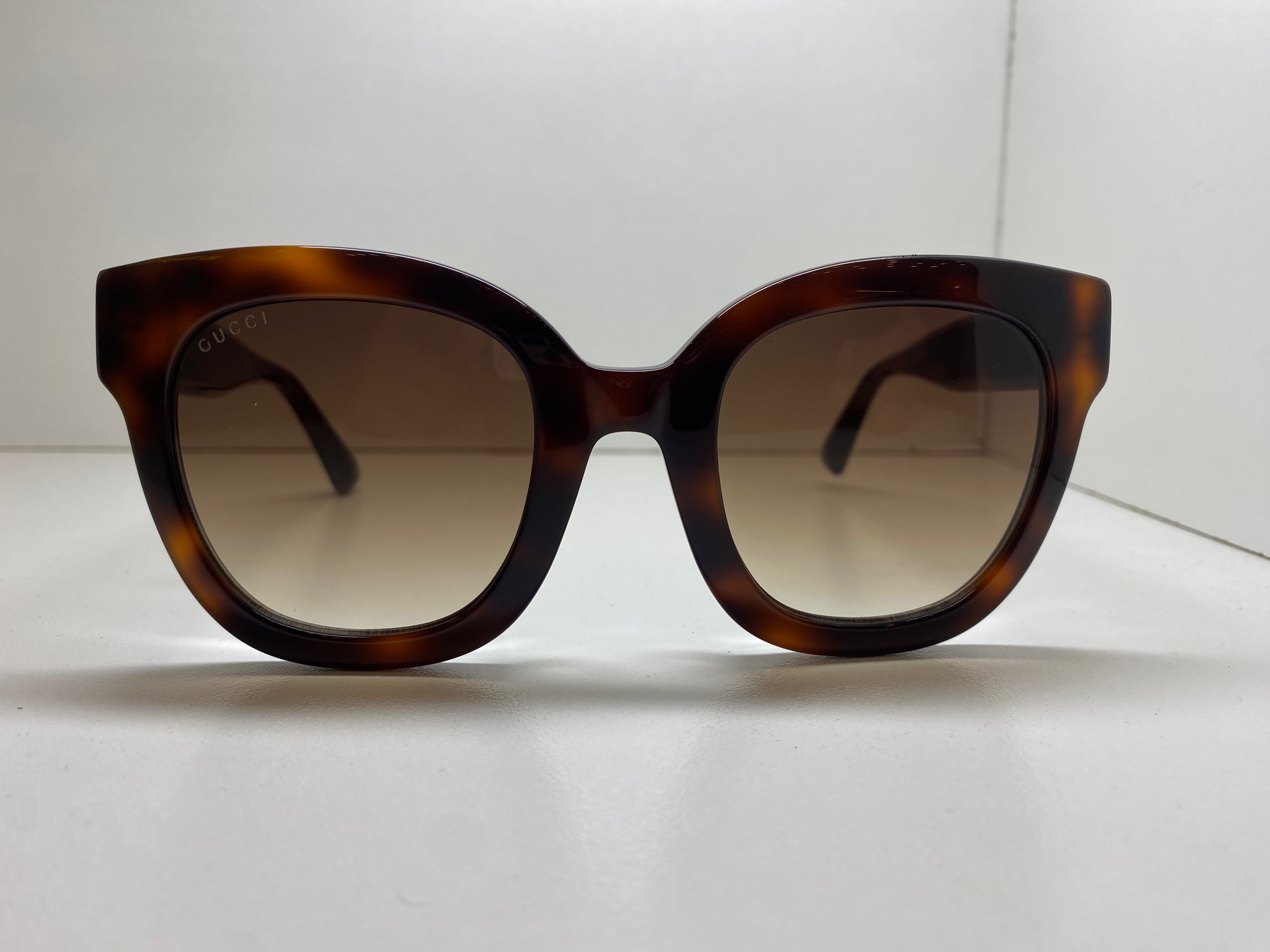 GUCCI gg0208s ladies