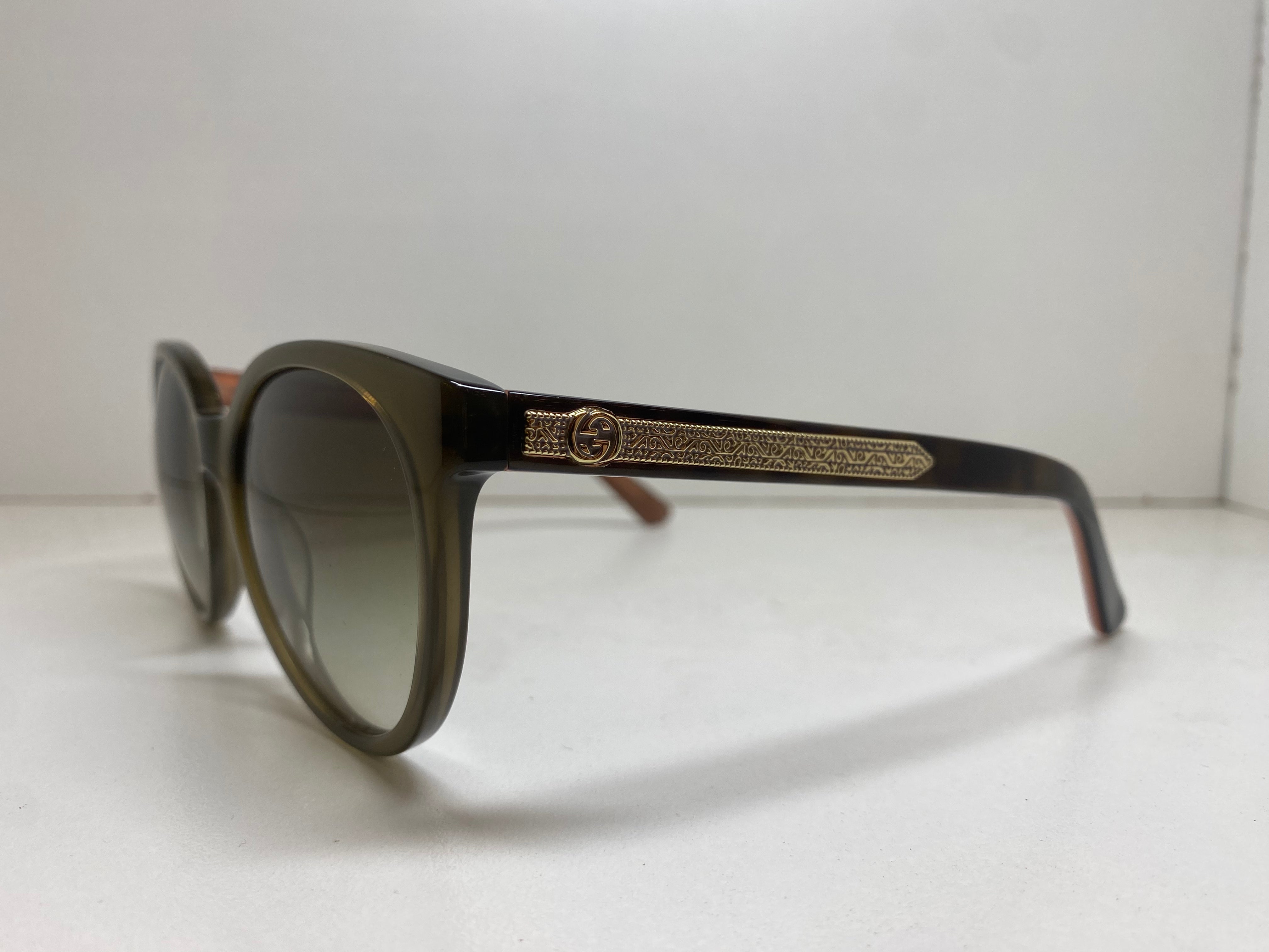 GUCCI GG3820S