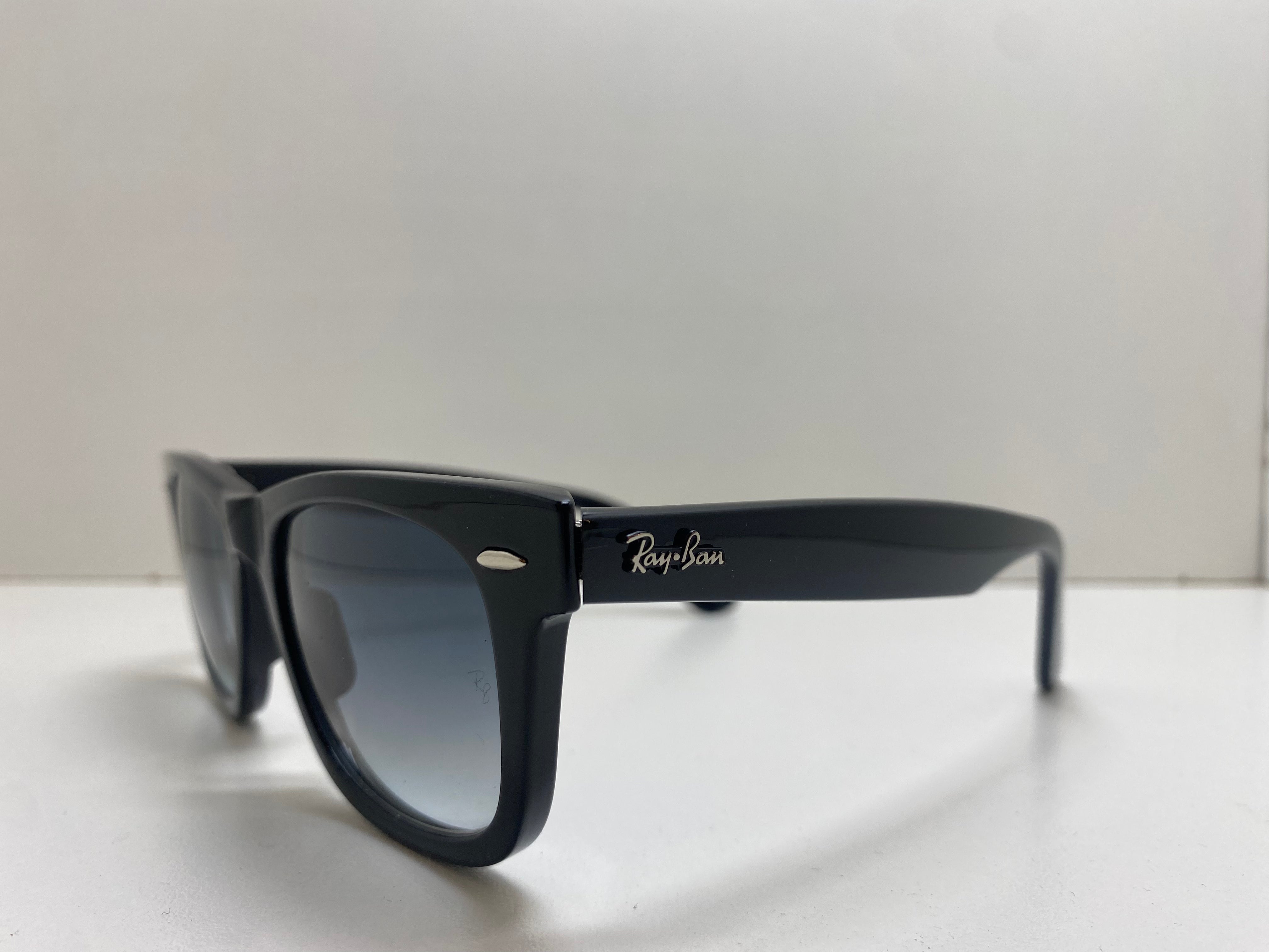 RayBan 2140 WAYFARER