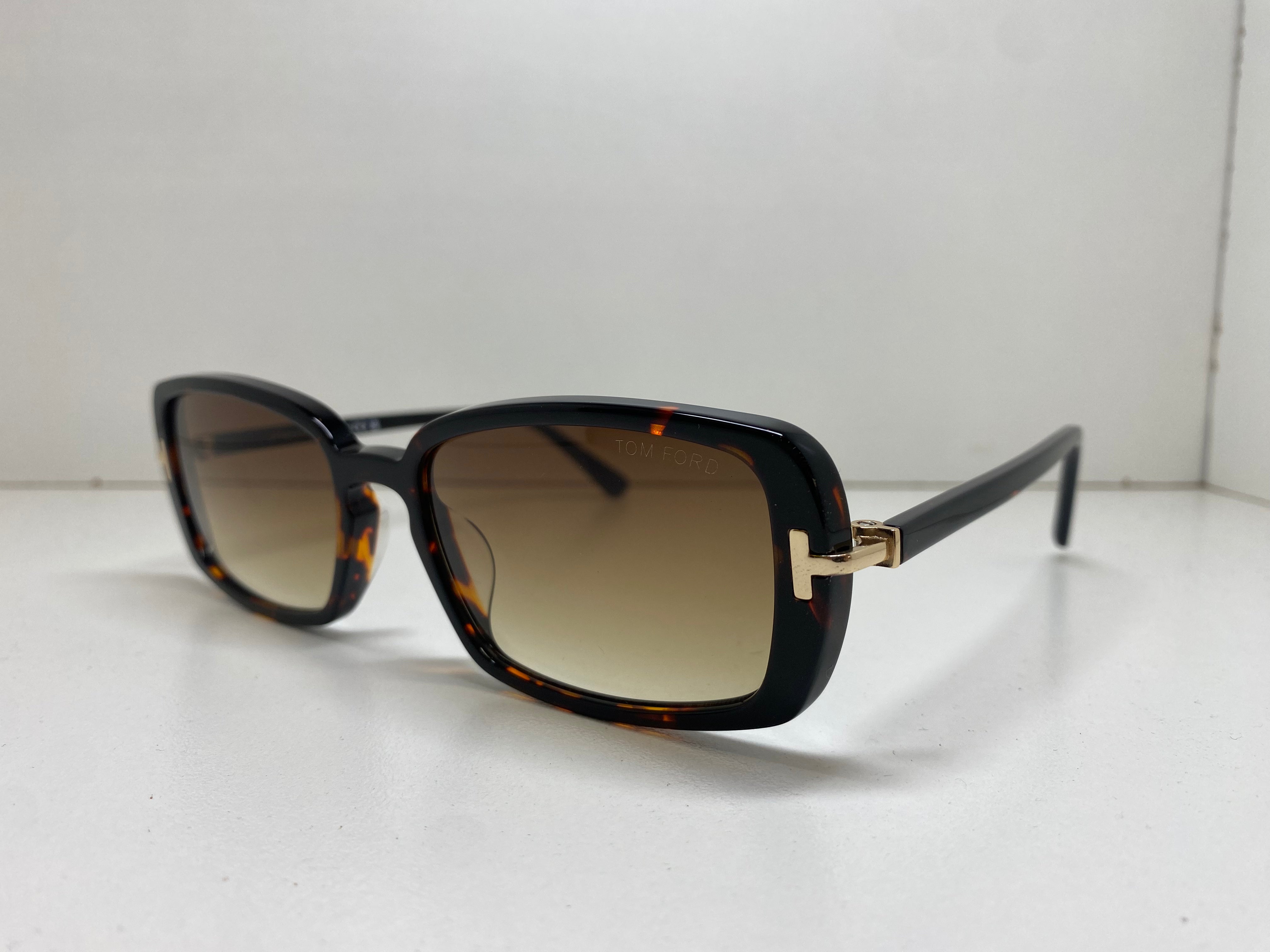 Tom Ford TF923