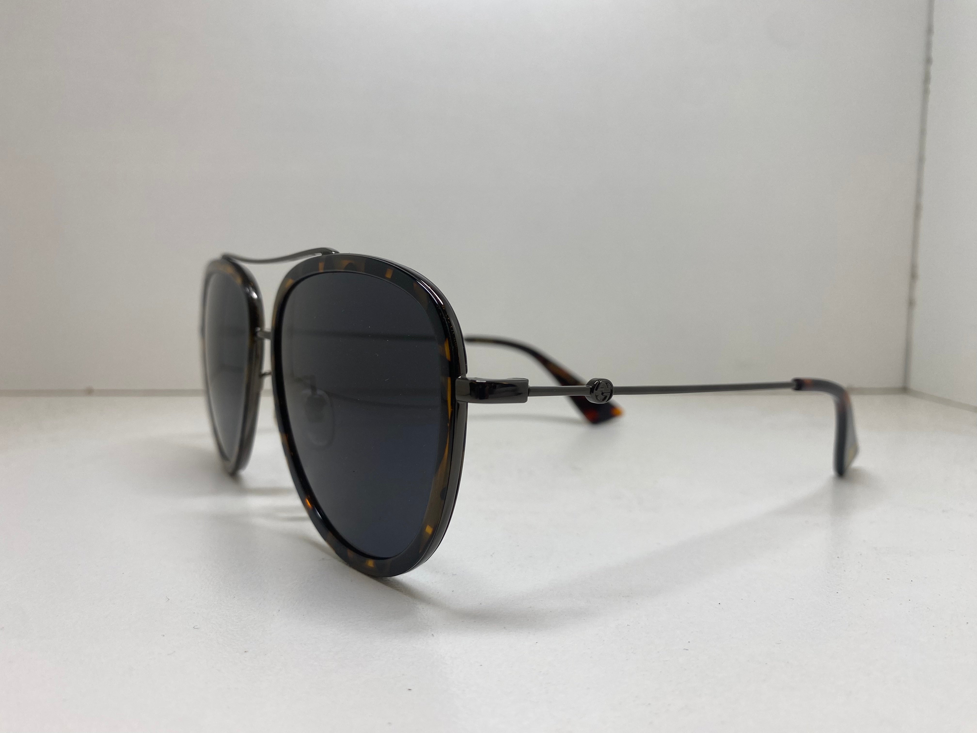 GUCCI GG0062S