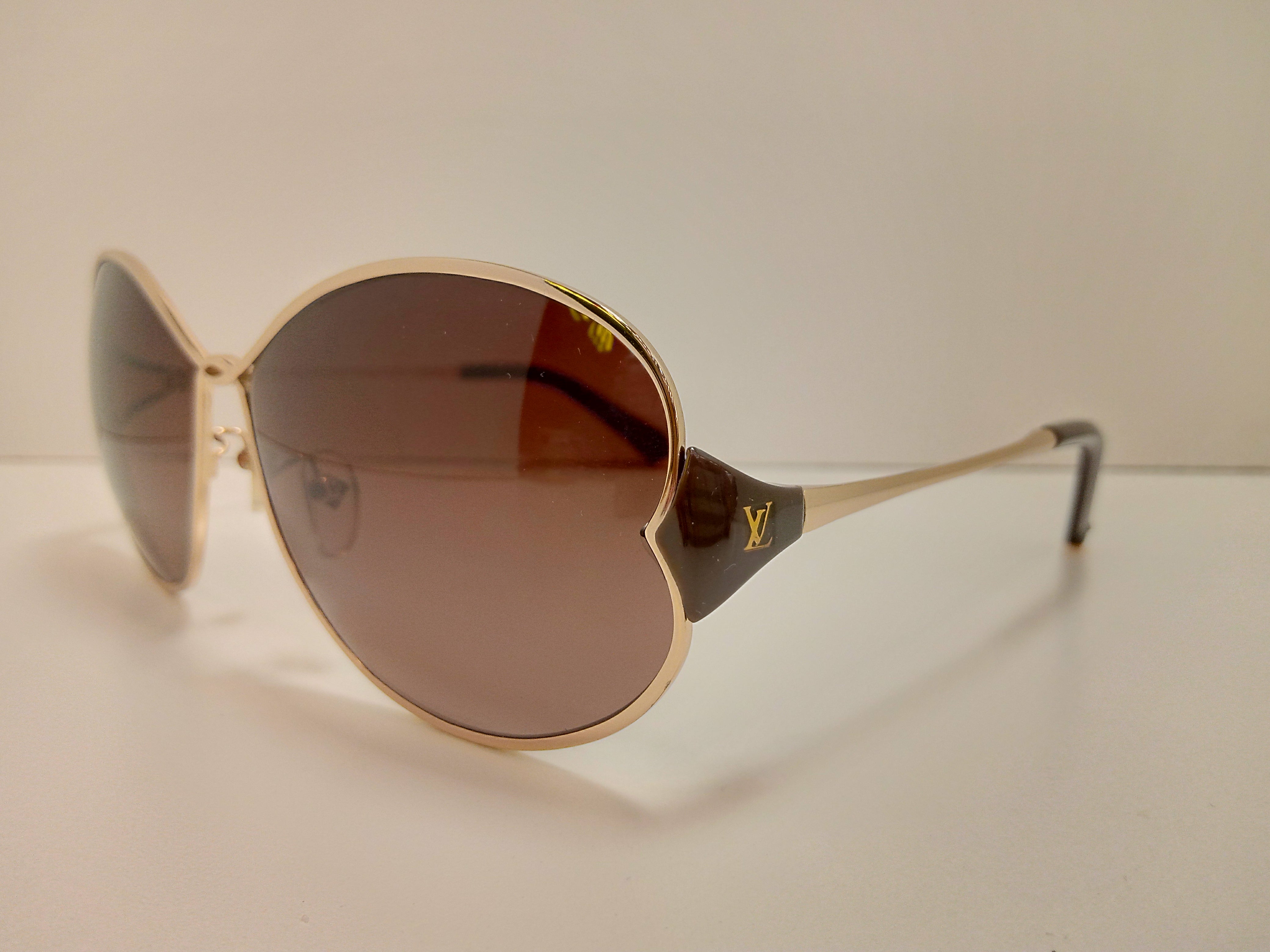 UIS VUITTON Z0262U