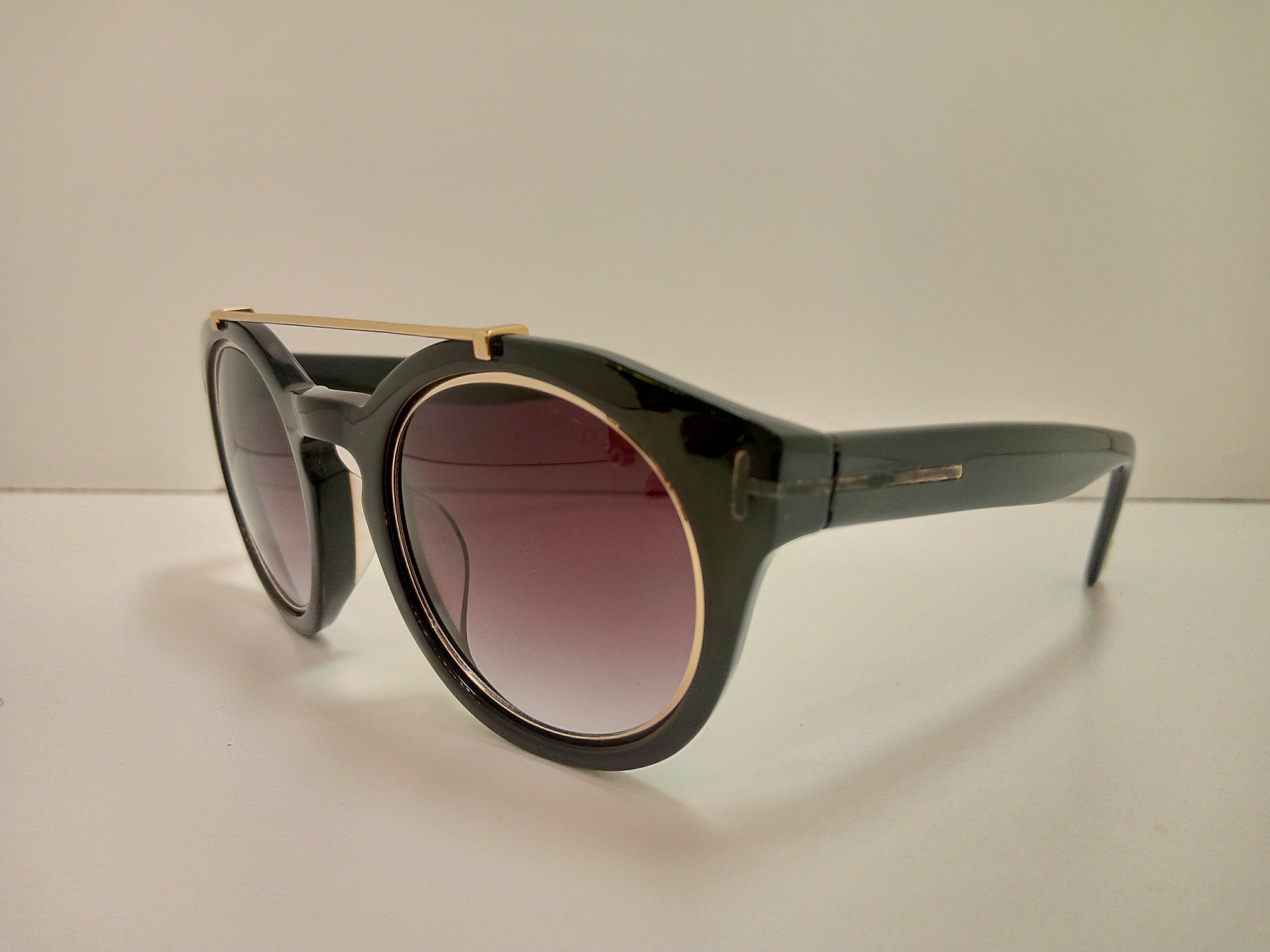 TOM FORD FT0381