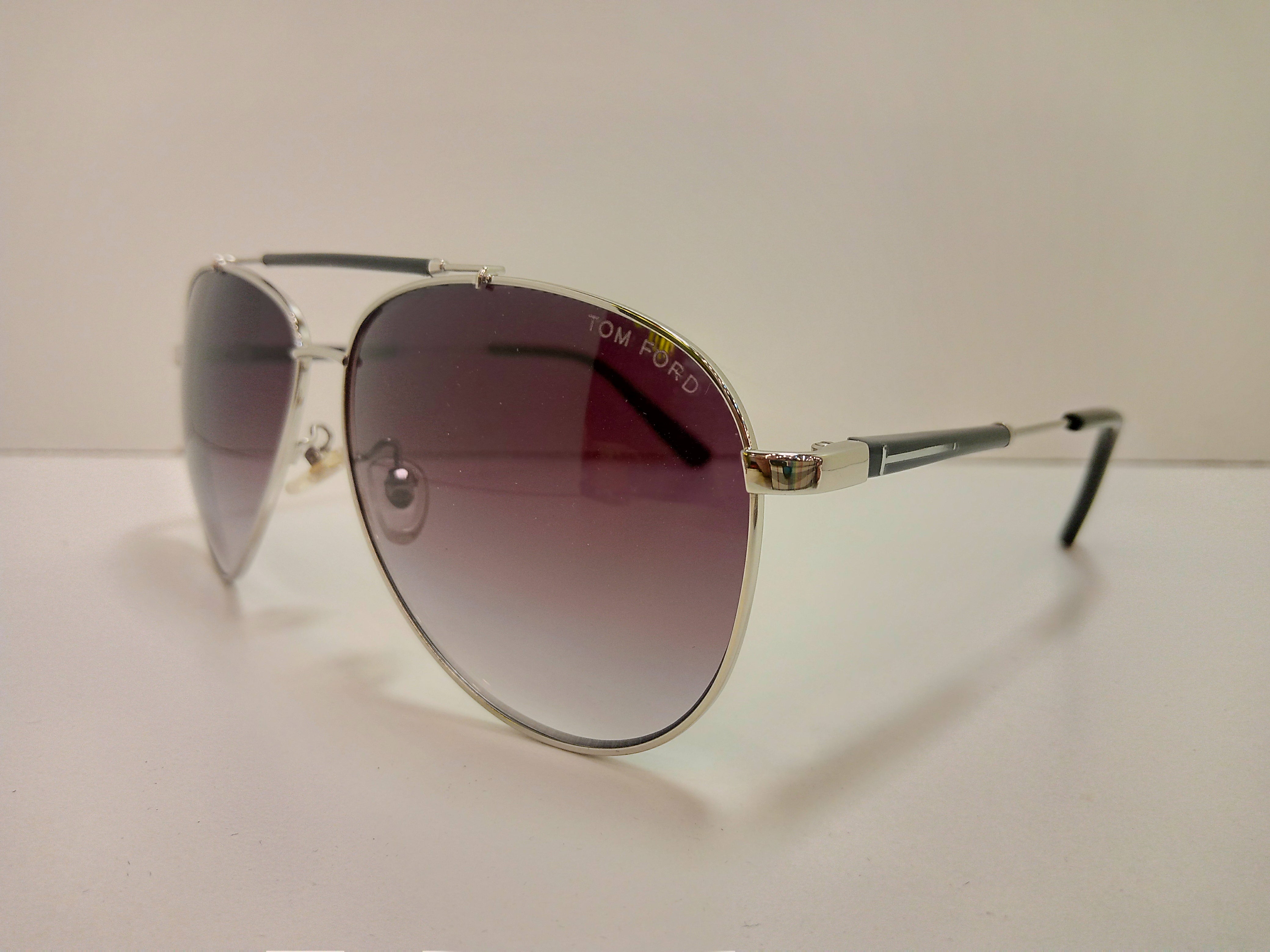 TOM FORD FT0512