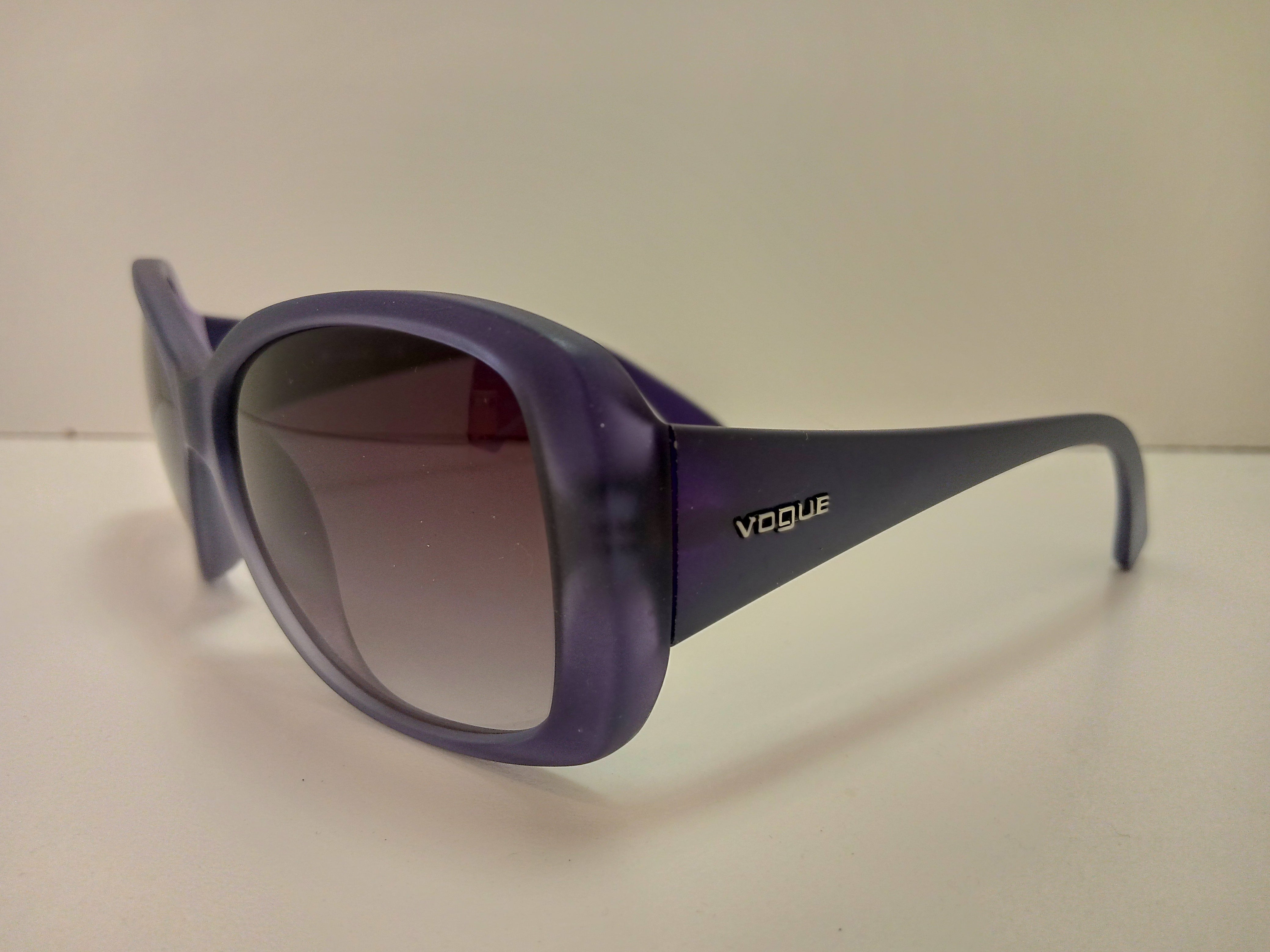 VOGUE VO2843-S
