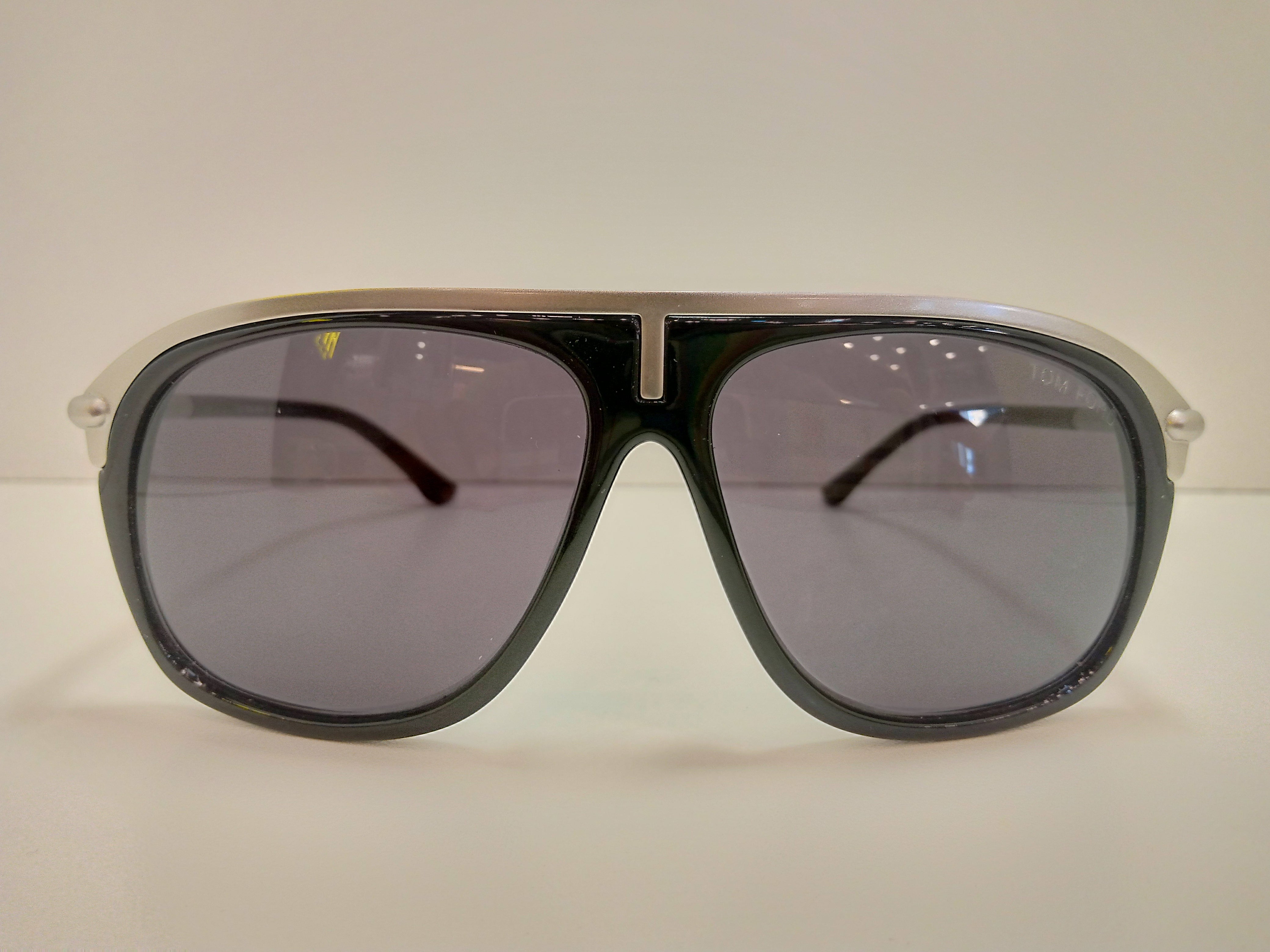 TOM FORD TF3 332