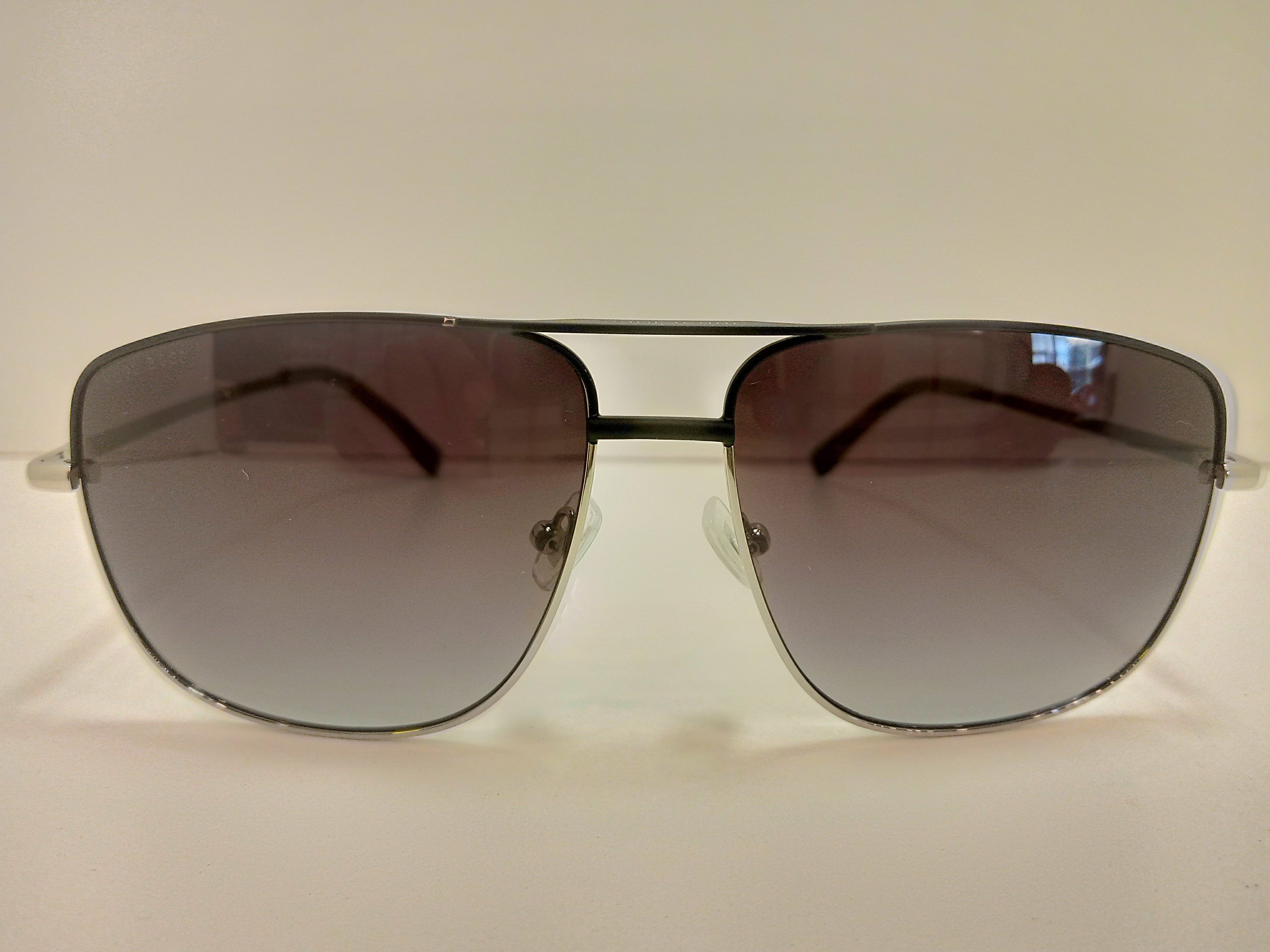 HUGO BOSS B1069/S