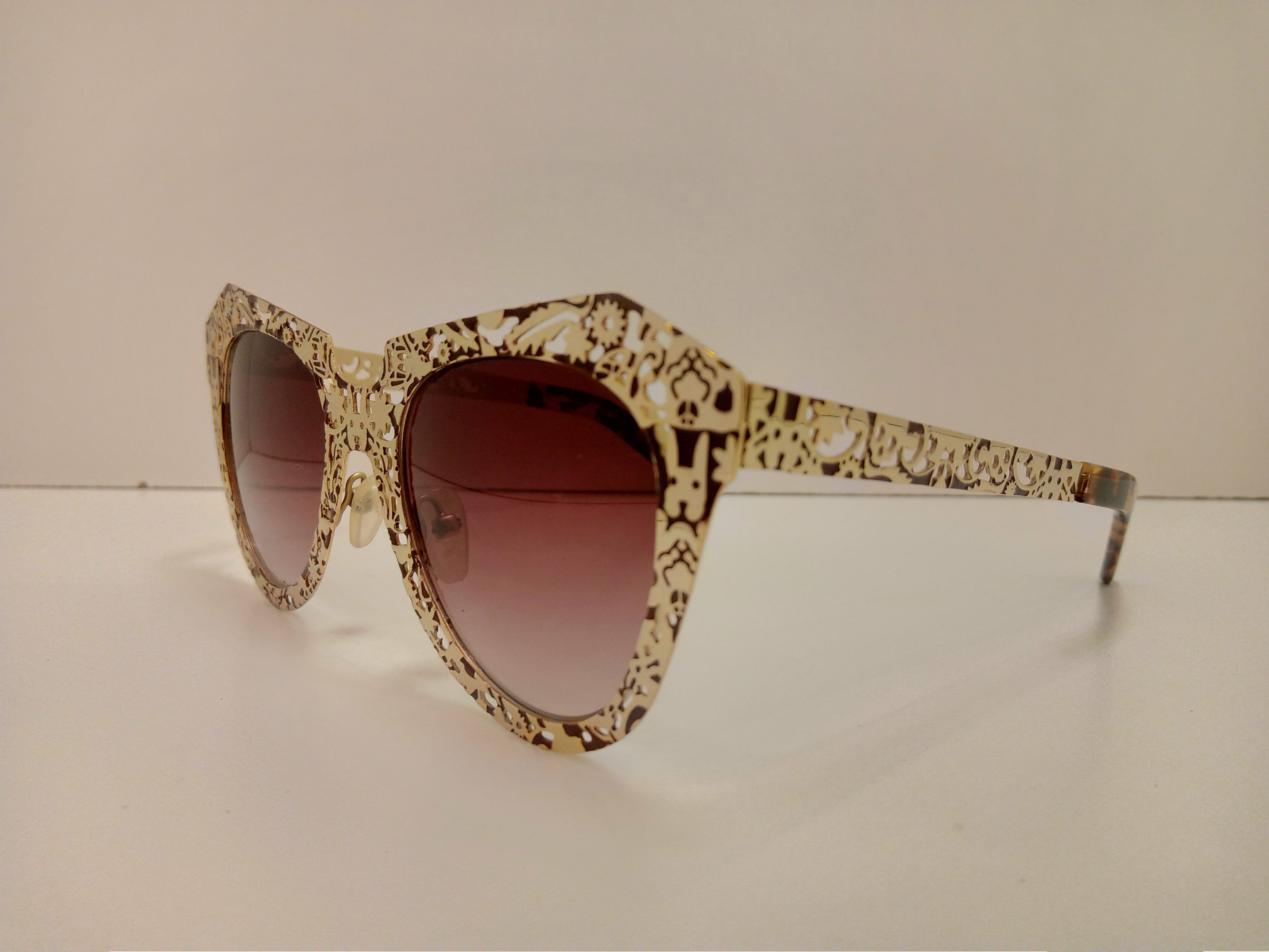 KAREN WALKER SUPER POWER