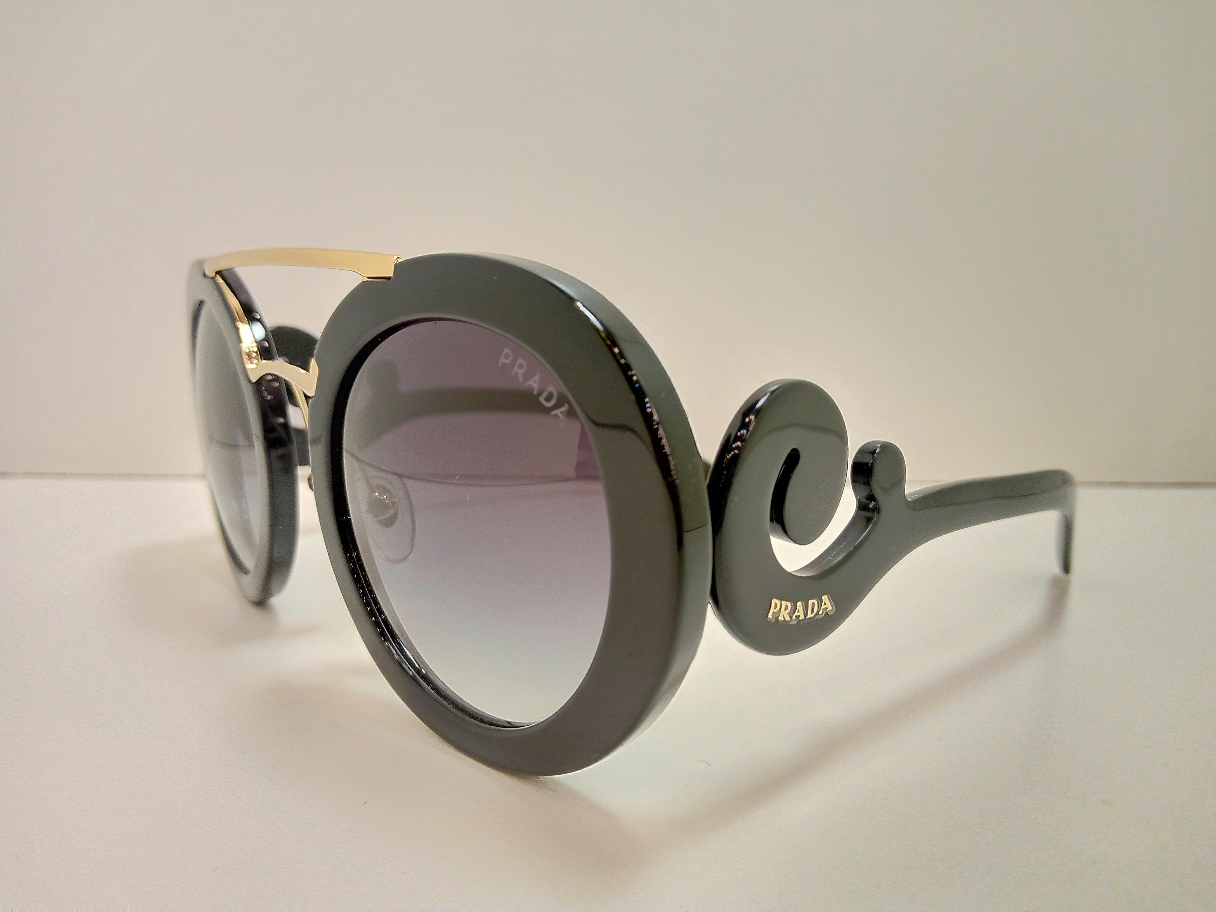 PRADA SPR133S