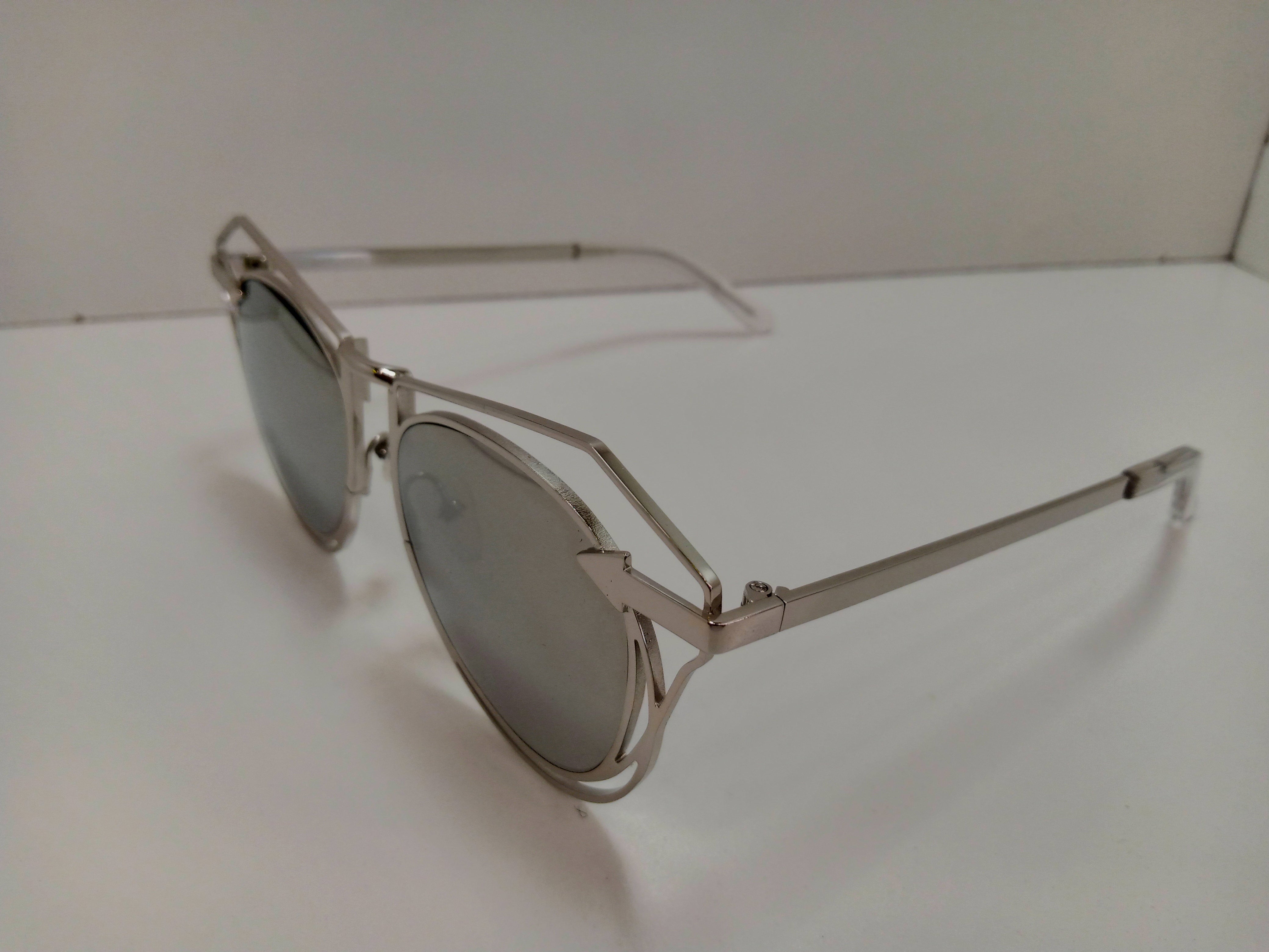 KAREN WALKER MARGUERITE